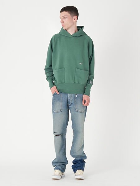 RCI X LEVI'S TWO POCKET HOODED SWEATSHIRT IN FOREST GREEN